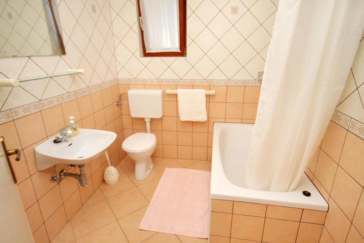 Apartments With A Parking Space Novi Vinodolski - 5587 מראה חיצוני תמונה